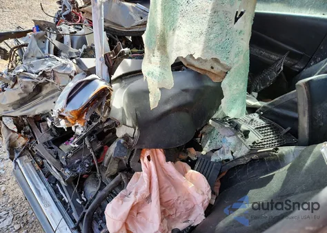 2007 Volkswagen Passat 3.6L 4Motion Wagon Luxury z USA, uszkodzony, nr VIN WVWVU73C07E007066